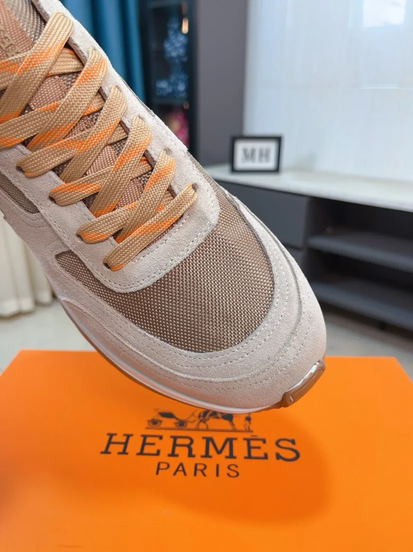 Men's shoes 💰440🌸🌸[HERMES] Hermès sneakers, the upper is made of calfskin and mesh, imported materials, full of texture, the lightweight sole is decorated with contrasting patterns, creating a versatile fashion style. Size: 38-44